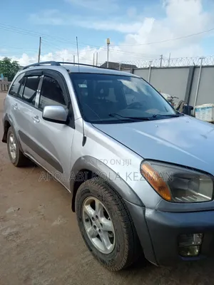 Toyota RAV4 Automatic 2003 Silver