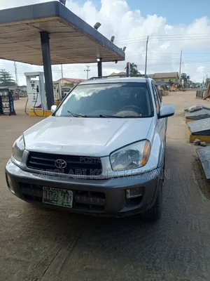Toyota RAV4 Automatic 2003 Silver