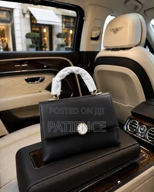 New in Town Versse Envelope Bags