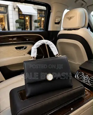 New in Town Versse Envelope Bags