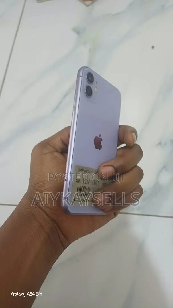 Apple iPhone 11 64 GB Purple