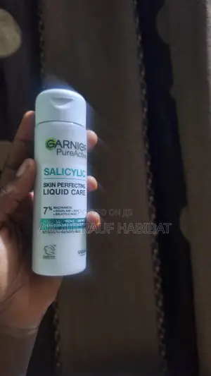 Garnier PureActive Salicylic Skin Perfecting Liquid Care