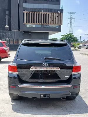 Toyota Highlander 2011 Black