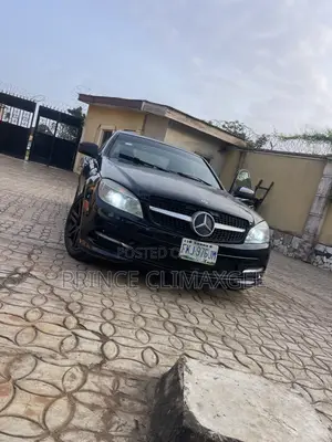 Mercedes-Benz C300 Sport Sedan RWD (3.0L 6cyl 6M) 2009 Black
