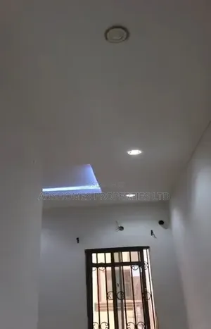 Furnished Mini Flat in Shomolu / Shomolu for rent