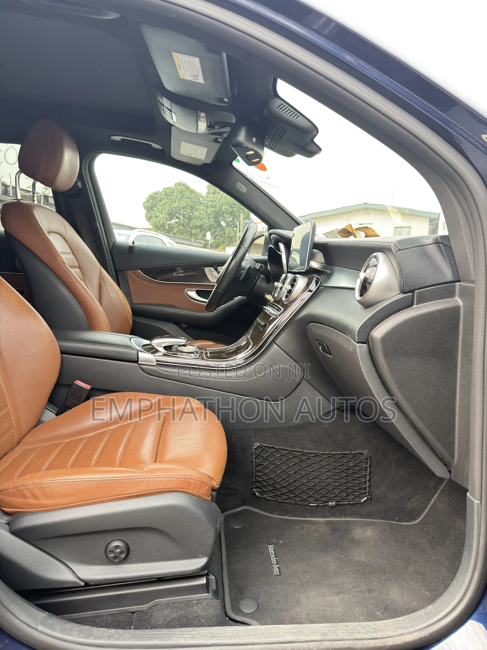 Mercedes-Benz GLC-Class 2017 Blue