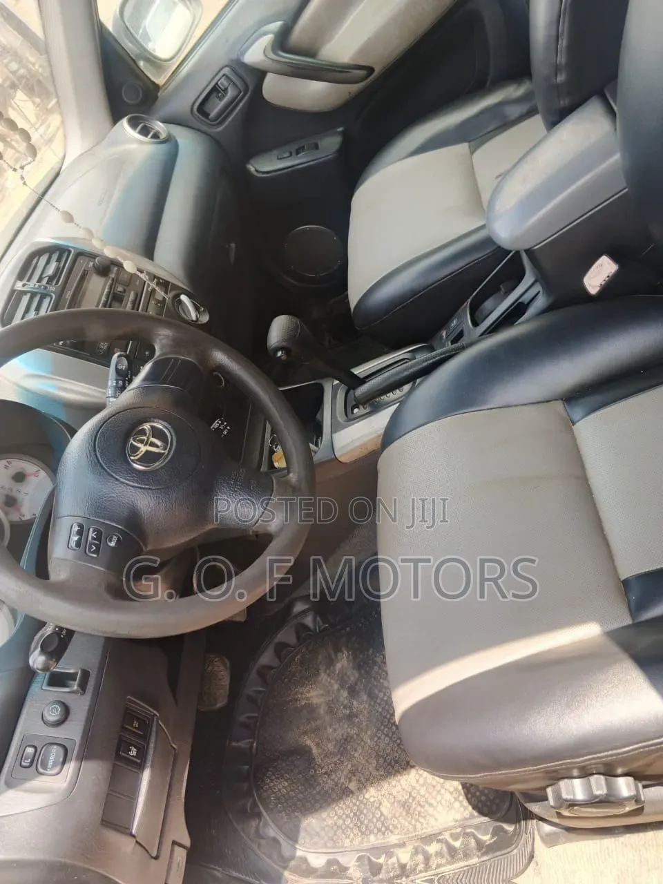 Toyota RAV4 Automatic 2004 Silver