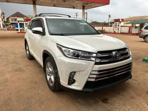 Toyota Highlander Limited Platinum 4dr SUV AWD (3.5L 6cyl 6A) 2014