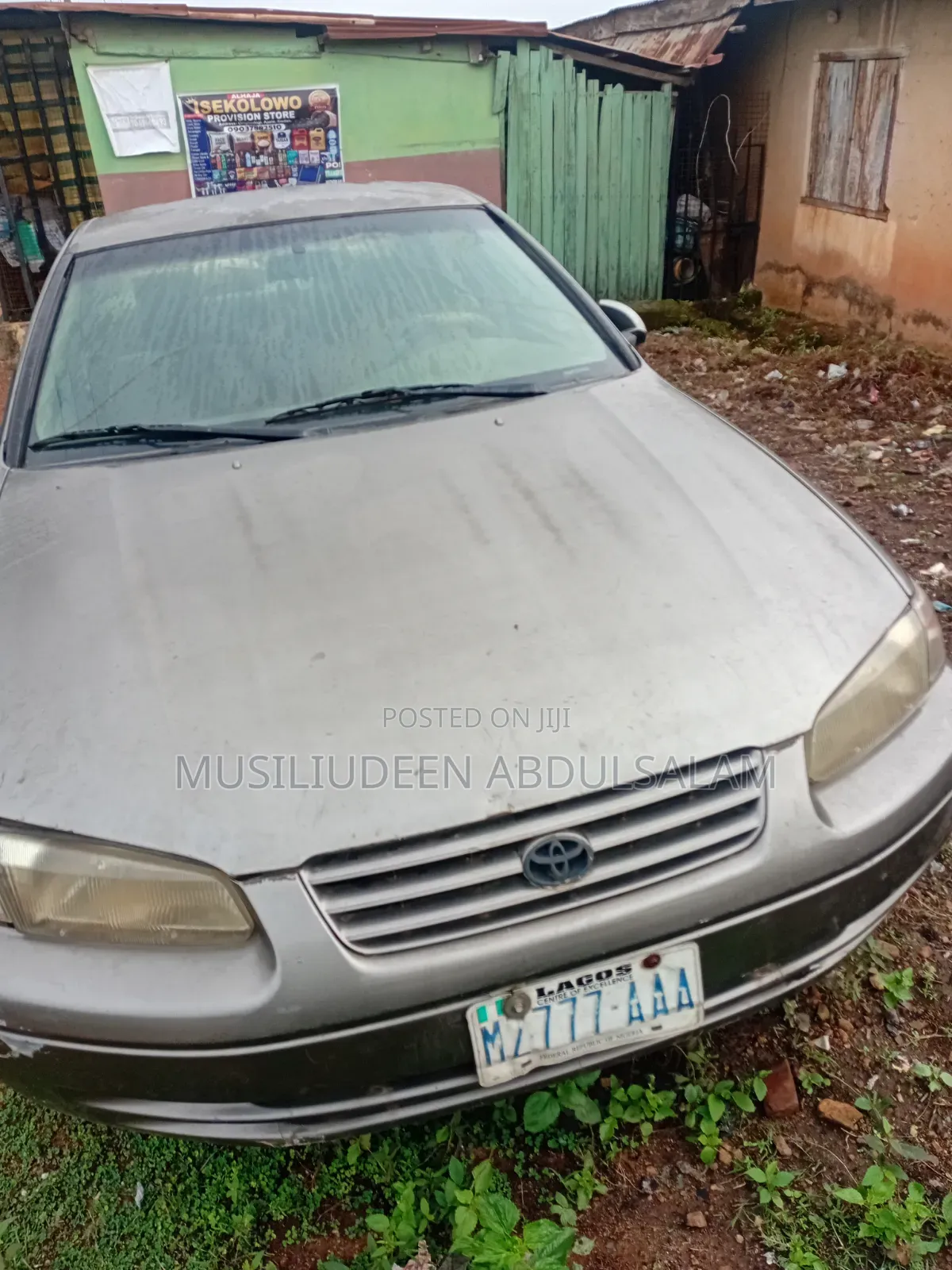 Toyota Camry Automatic 1999 Gray