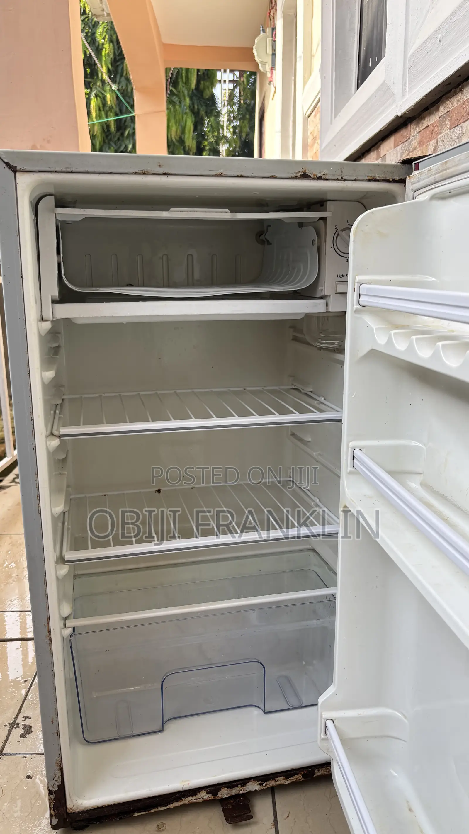 Nino Ammony Fridge