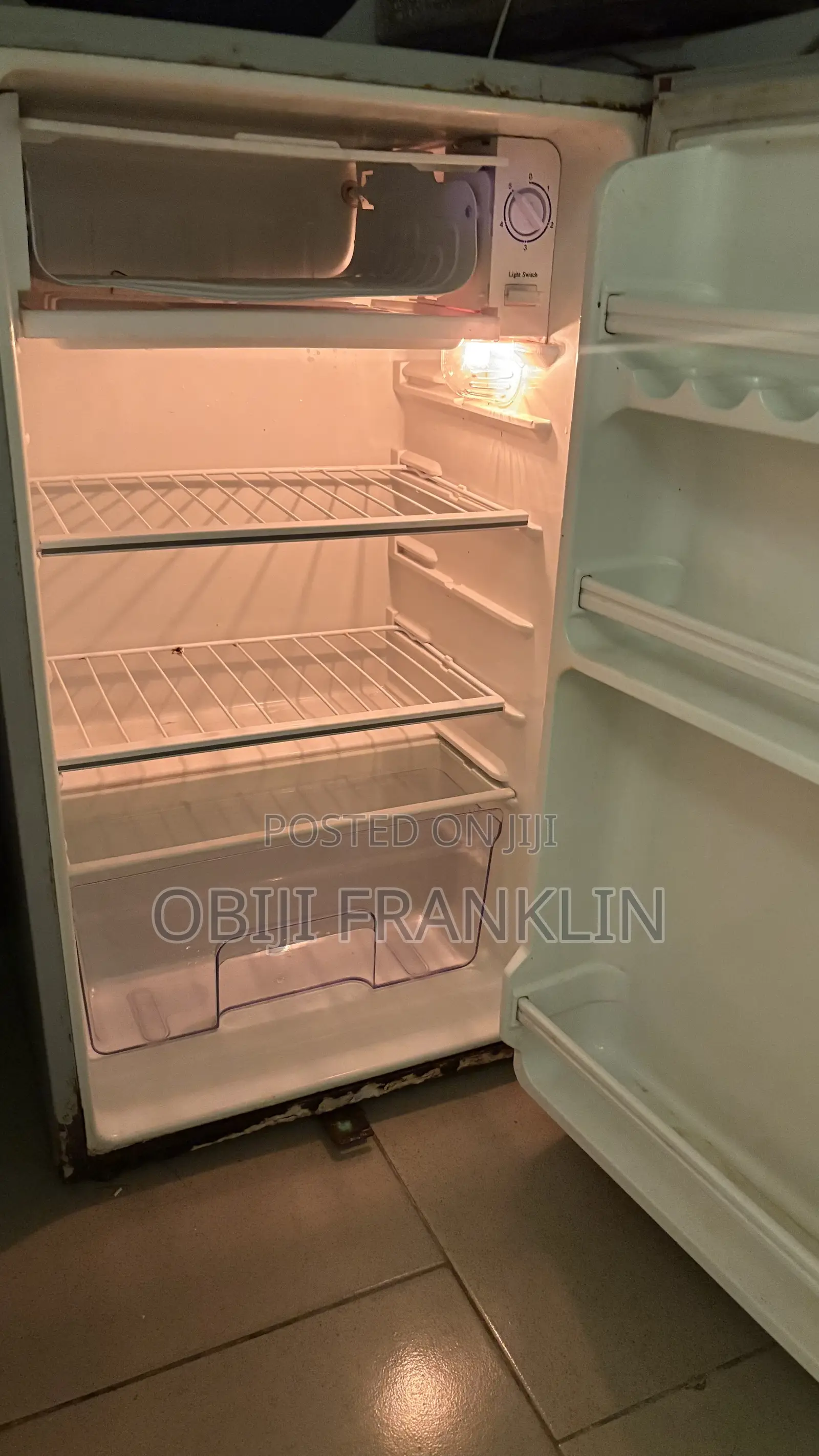 Nino Ammony Fridge