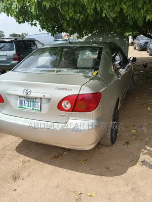 Toyota Corolla LE 2024 Silver