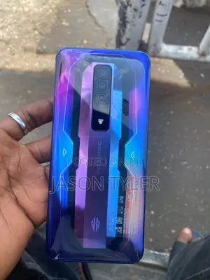ZTE Nubia RedMagic 7 128 GB Purple
