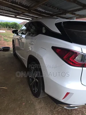 Lexus RX 350 FWD 2017 White