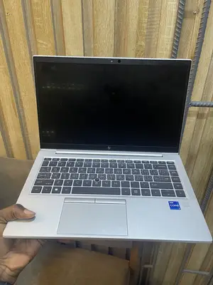 Laptop HP EliteBook 840 G8 16GB Intel Core i7 SSD 512GB