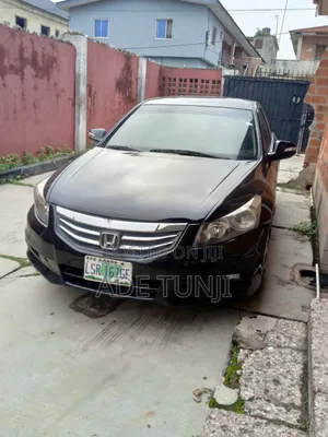 Honda Accord 2010 Black