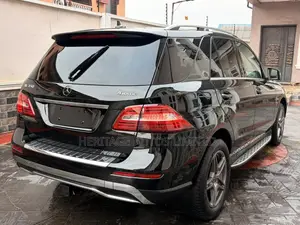 Mercedes-Benz M Class 2012 Black
