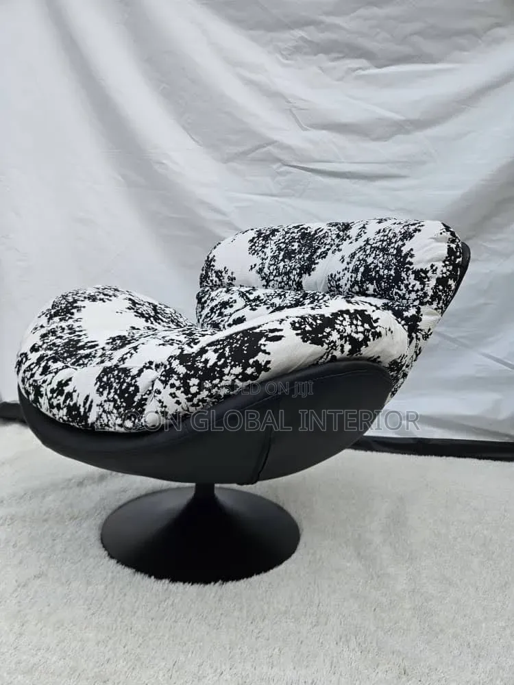 Comfy Rotating Accent Chair