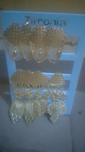 Beautiful Fashion Necklace for Ladies