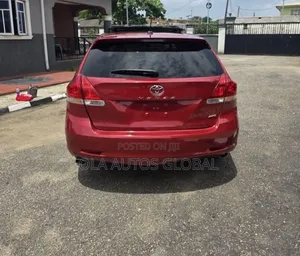 Toyota Venza 2010 Red