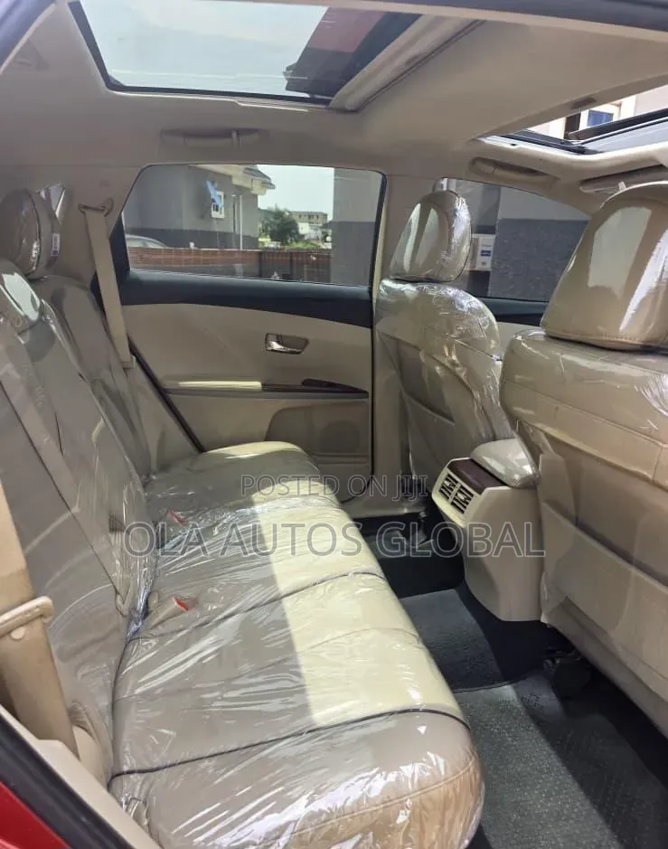 Toyota Venza 2010 Red