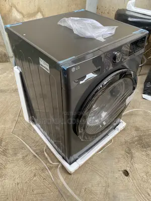 LG F4V3RYP6JE 10.5KG Front-Load Garment Washing Machine