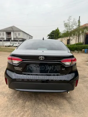 Toyota Corolla LE 2020 Black