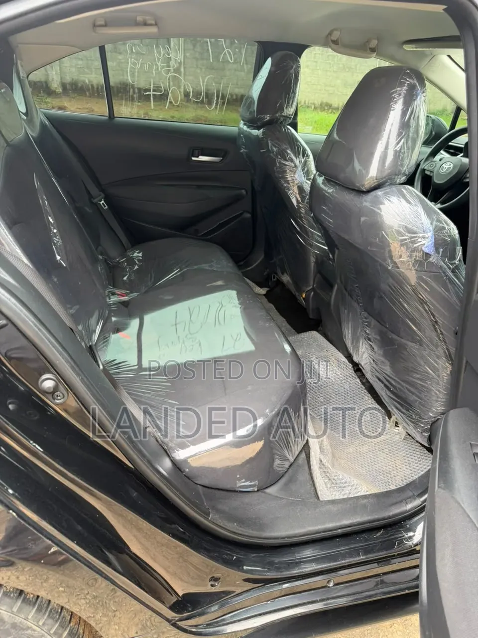Toyota Corolla LE 2020 Black