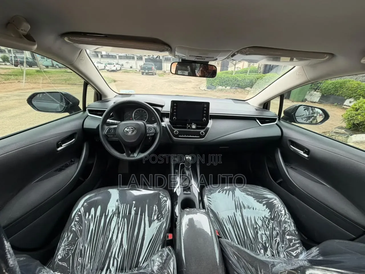 Toyota Corolla LE 2020 Black