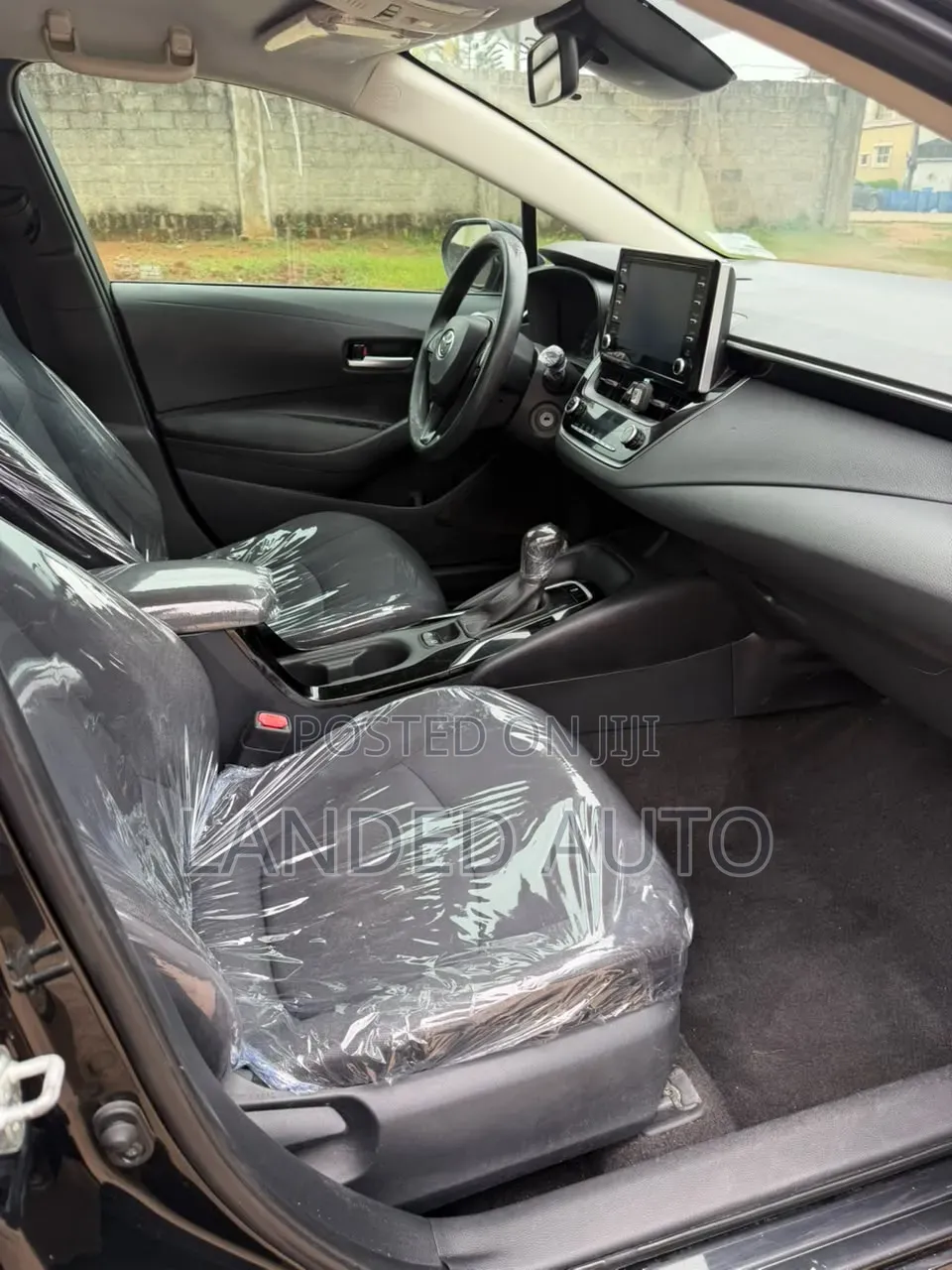 Toyota Corolla LE 2020 Black
