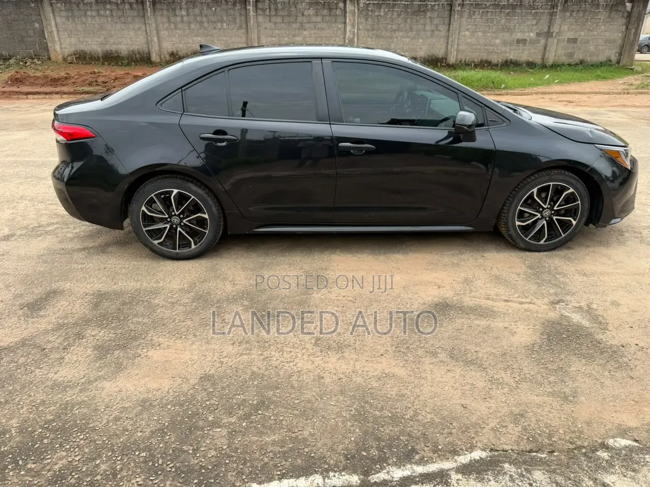 Toyota Corolla LE 2020 Black
