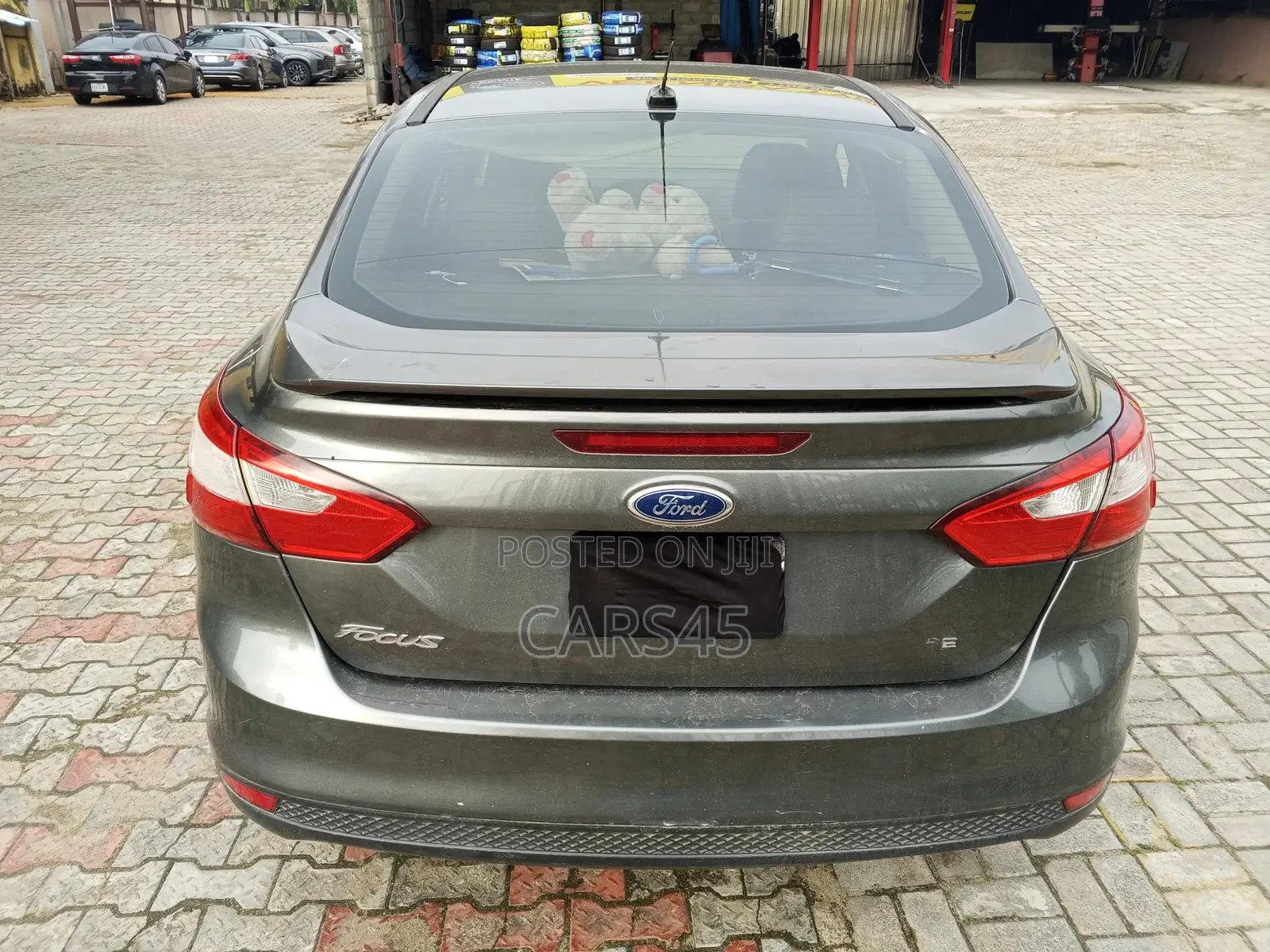 Ford Focus 2014 Gray