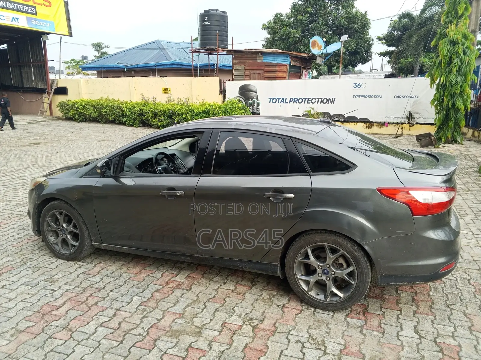 Ford Focus 2014 Gray