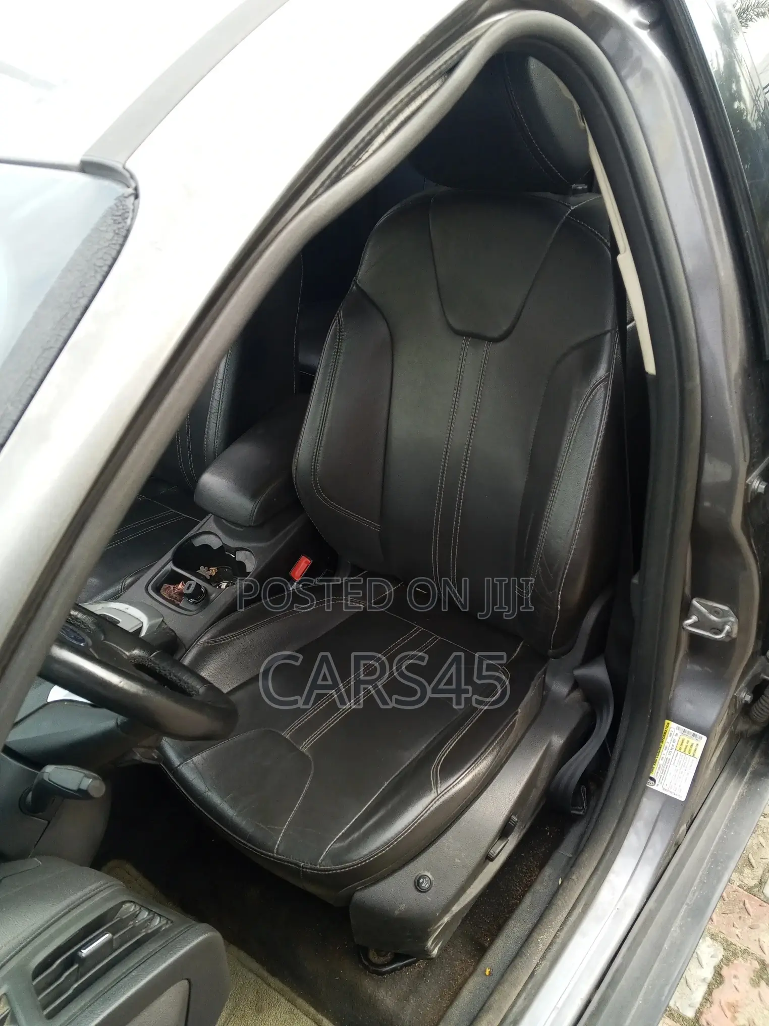 Ford Focus 2014 Gray