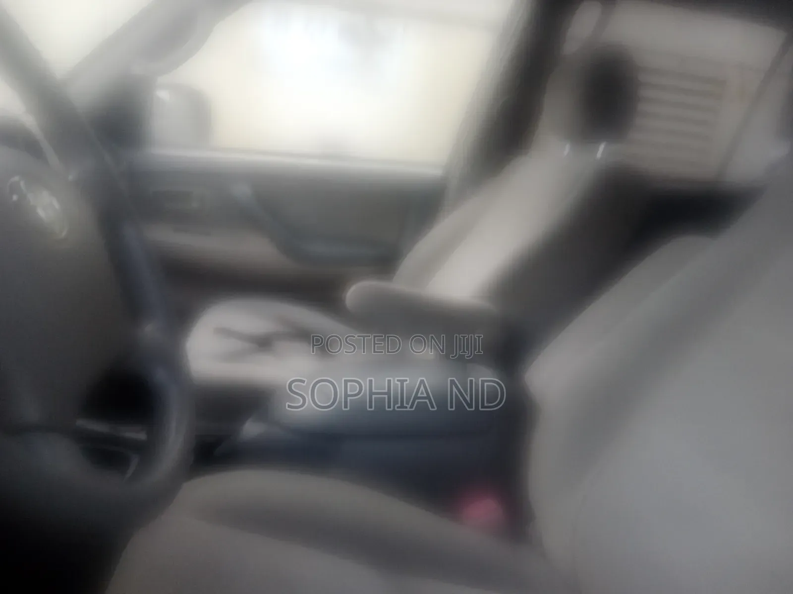 Toyota Sequoia 2005 Silver