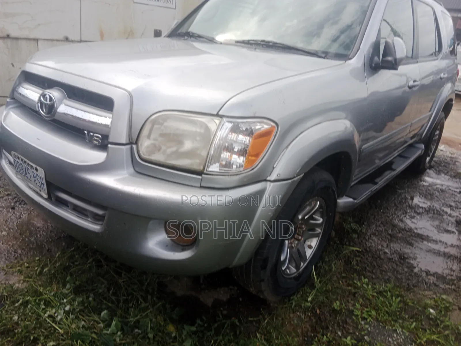 Toyota Sequoia 2005 Silver