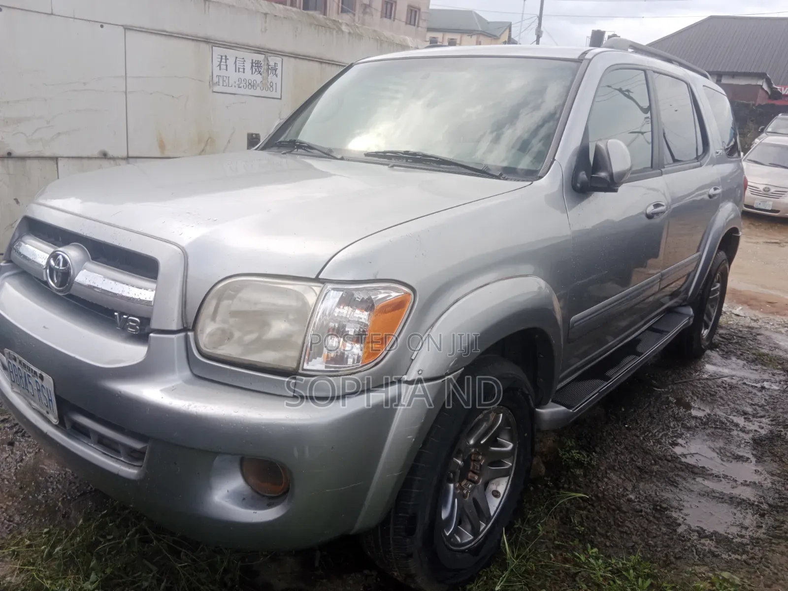 Toyota Sequoia 2005 Silver