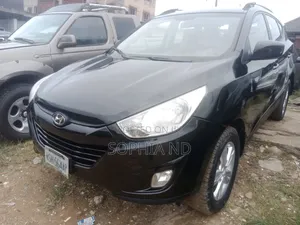 Hyundai Tucson 2013 Black