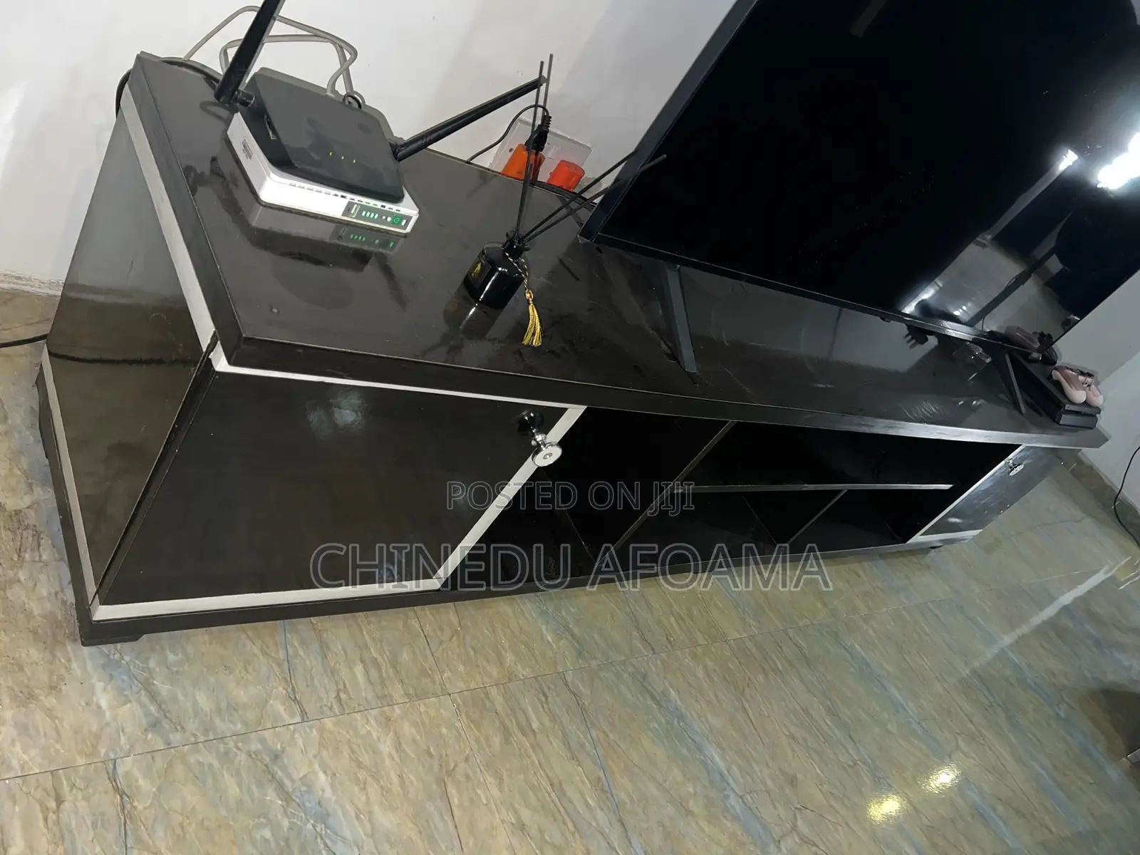 TV Console