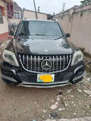 Mercedes-Benz GLK-Class 2011 Black
