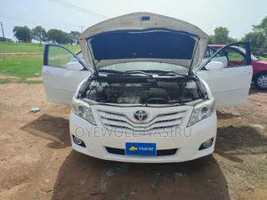 Toyota Camry 2010 White