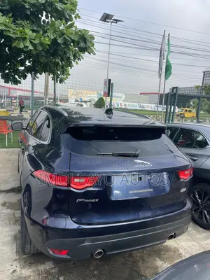 Jaguar F-Pace 30t R-Sport AWD 2019 Blue