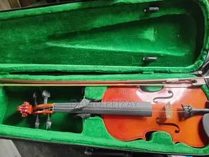 Yamaha Violin