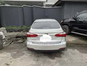 Kia Cerato 2014 Silver