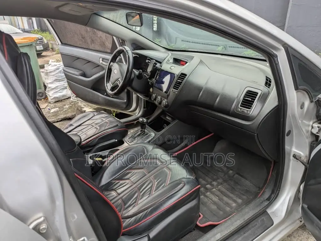 Kia Cerato 2014 Silver