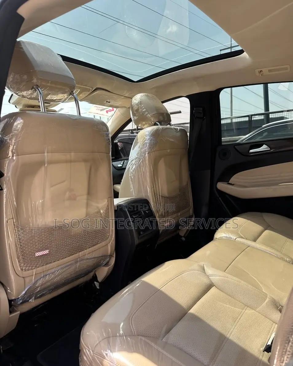 Mercedes-Benz GLE-Class 2016 Blue