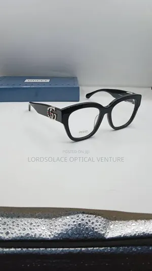 Sunlight Protection Lenses. Photochromic