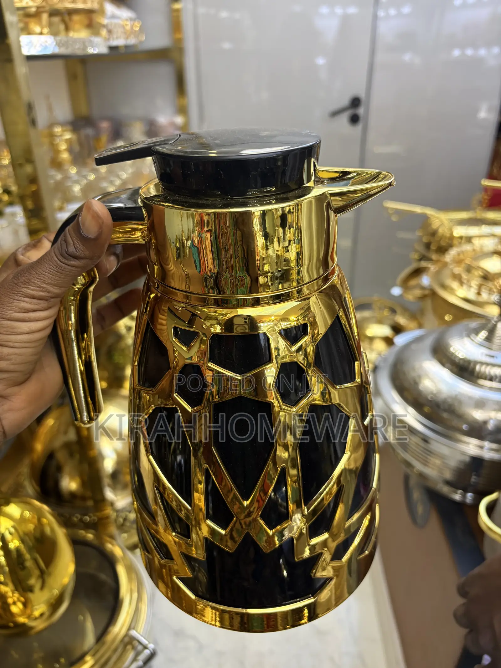 Vacuum Water/Tea Jug