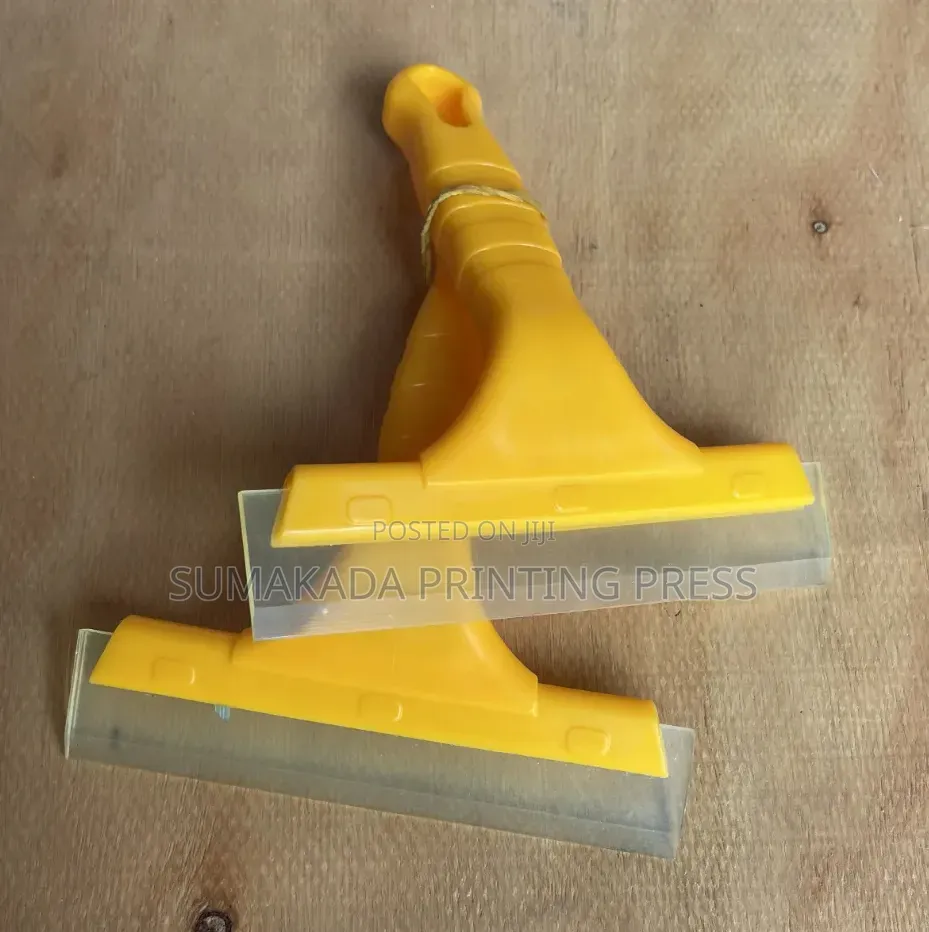 Squeegee for Screen Printing | Ink Scraping Tool, White & Yellow