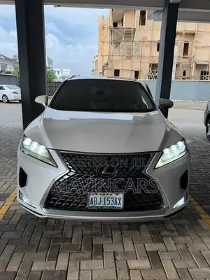 Lexus RX 2022 White